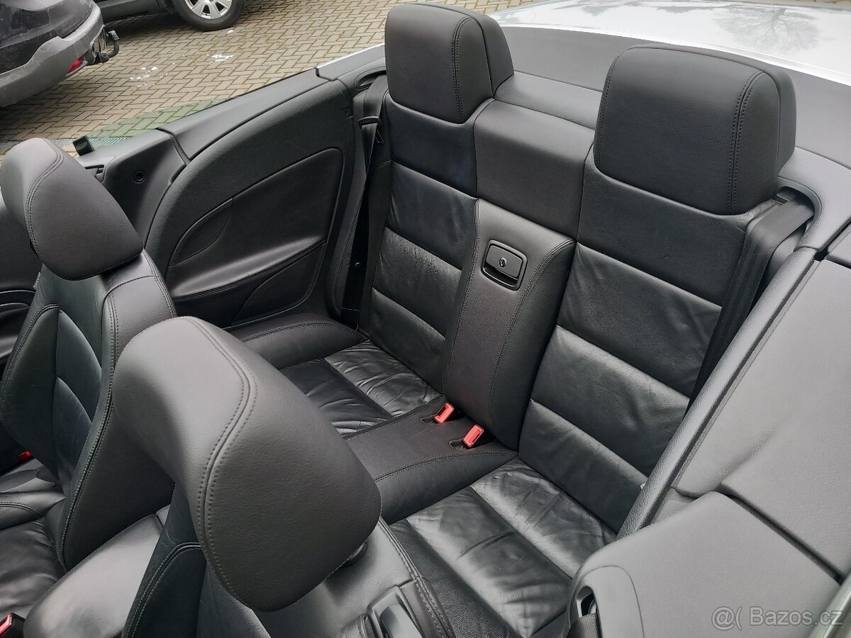 Volkswagen EOS kabriolet 2.0i VYHŘ.SED, NOVÁ STK,GARANCE - 9