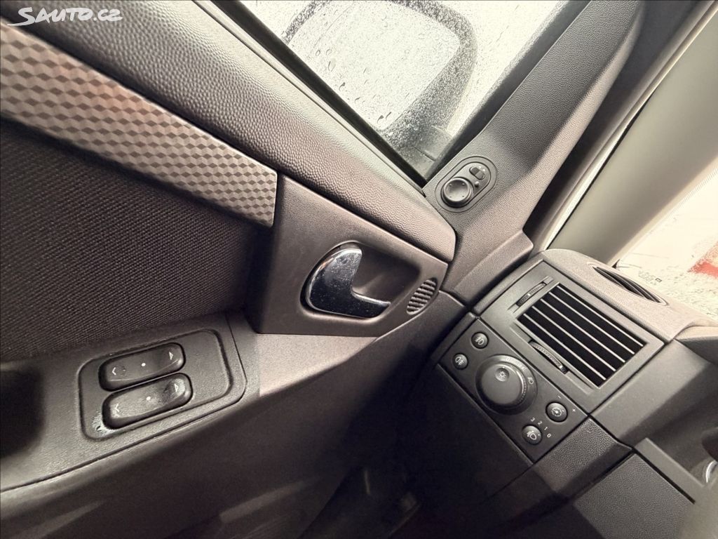 Opel Meriva CDTi 95000km Nová Stk - 9