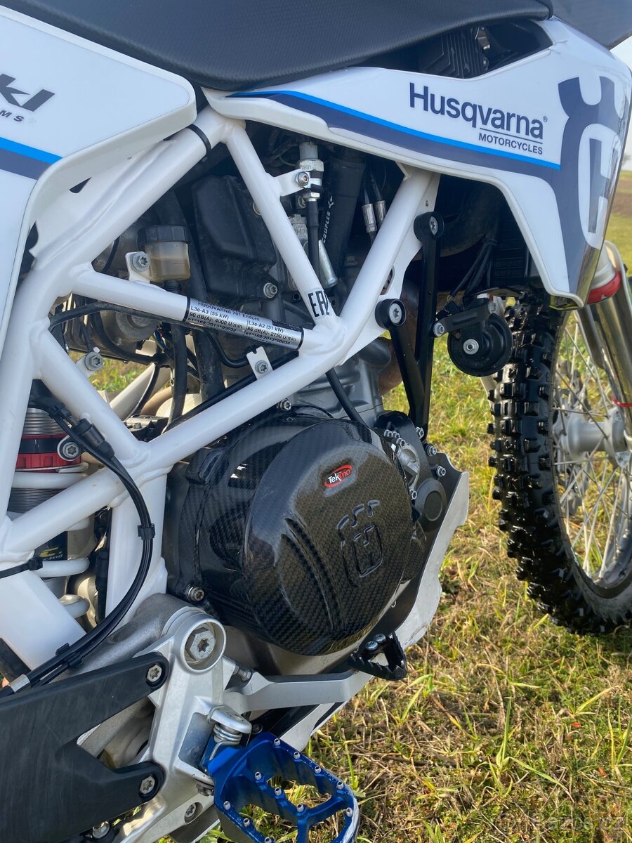 Husqvarna 701 Enduro Rally - 9