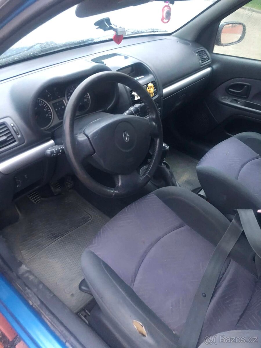 Renault Clio 1.2 r.v.2003 - 9