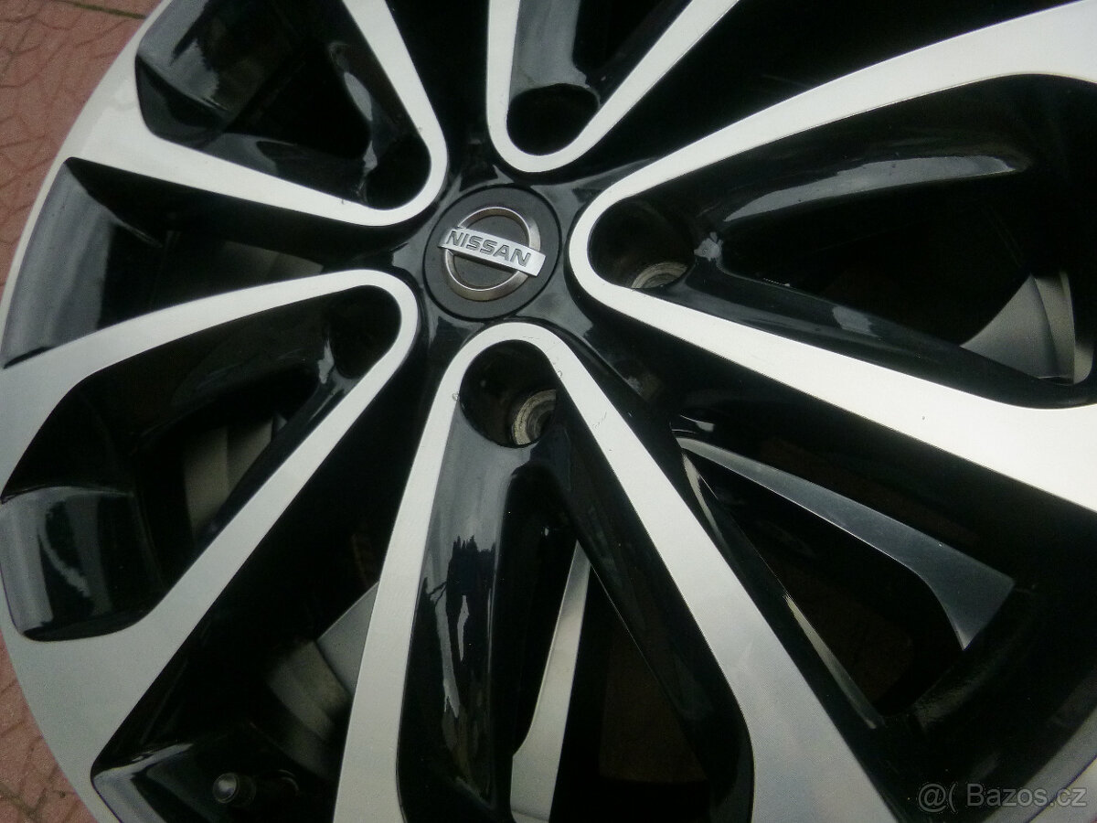 Alu sada disky kola originál Nissan 5x114,3 6,5Jx18 ET40 - 9