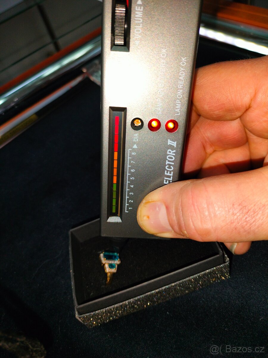 Zlaty damsky prsten Diamanty a topazy - 9