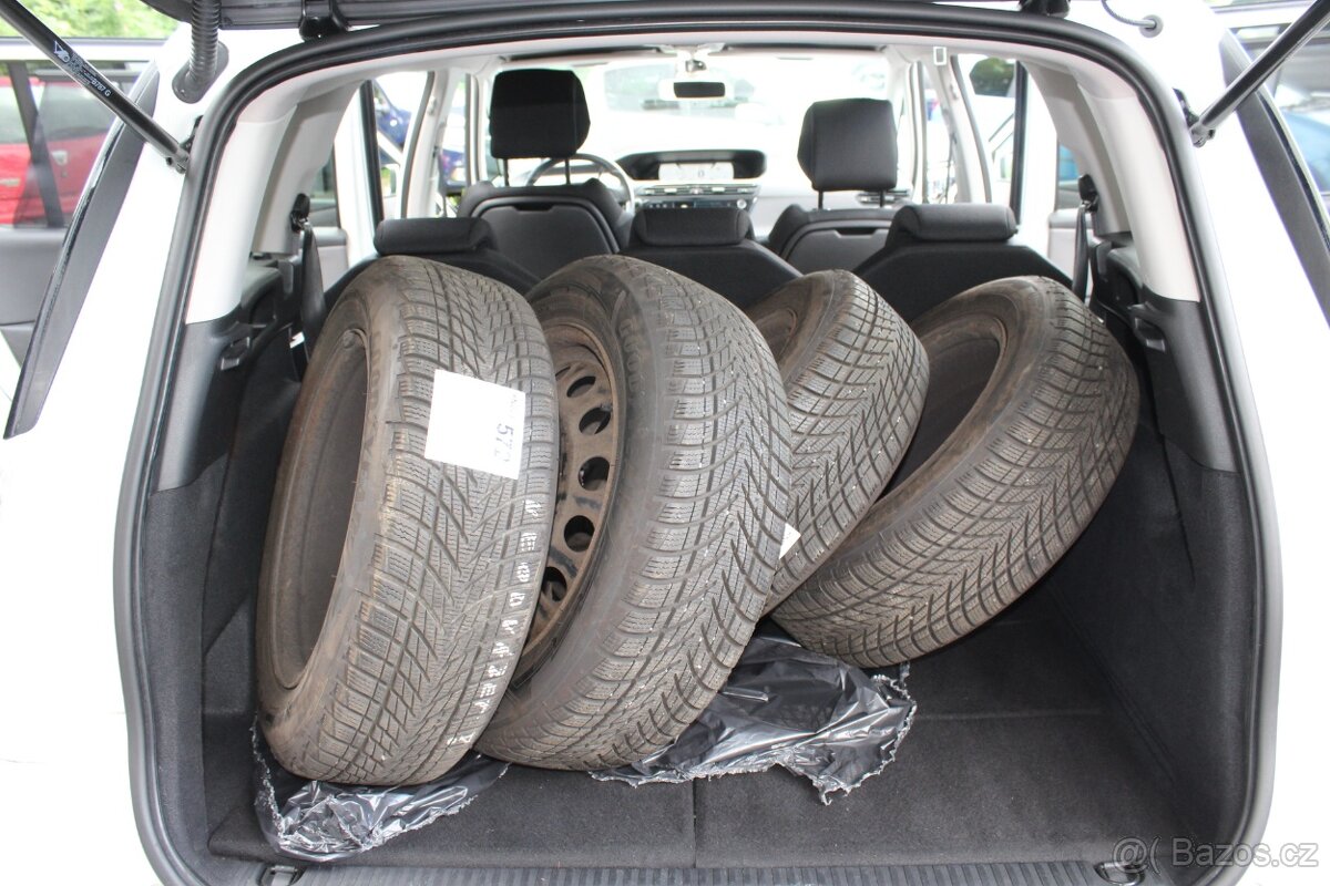 Citroen C4 Picasso - 9