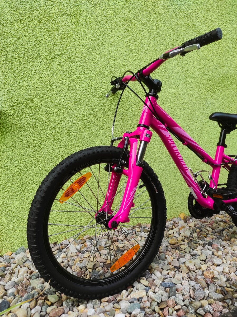 Značkové dětské kolo SPECIALIZED 20" (růžová) - 9