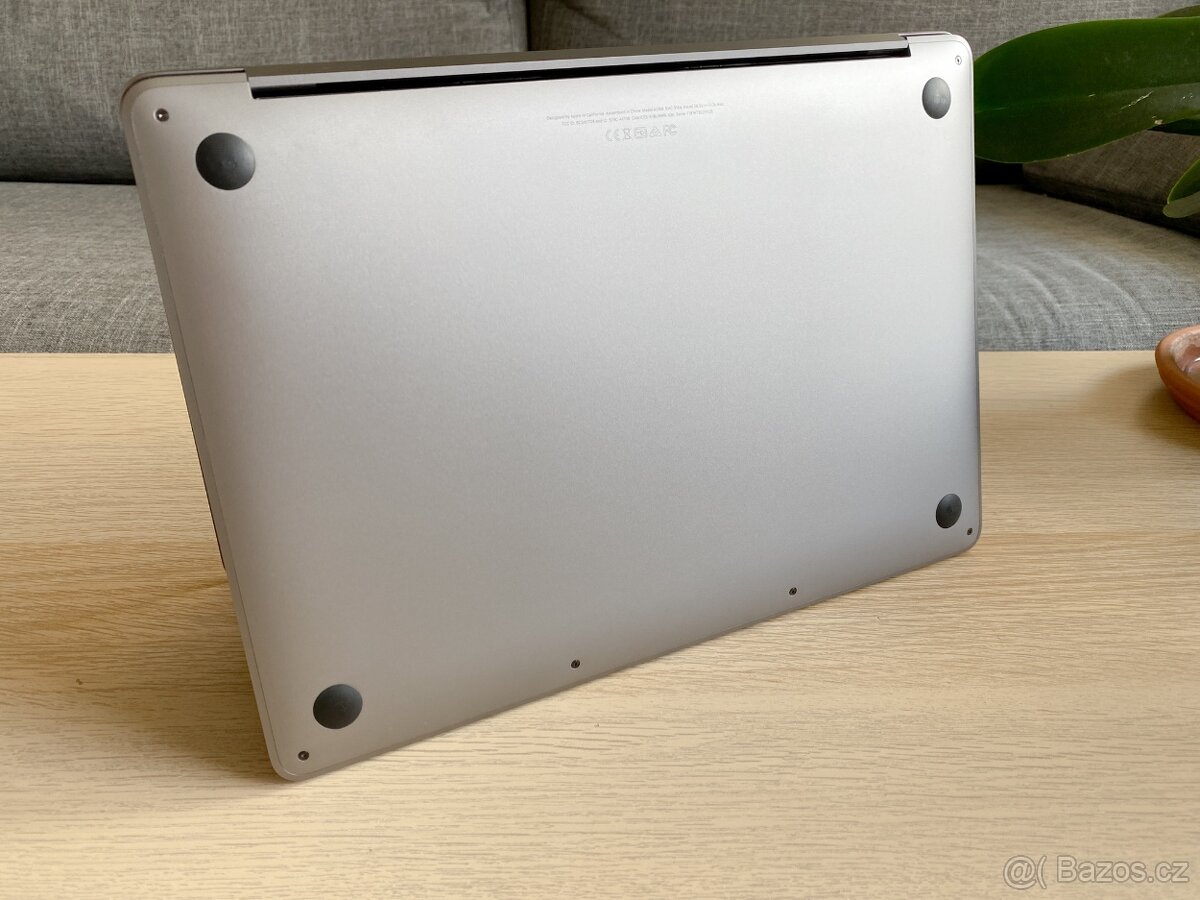 ZÁNOVNÍ Apple MacBook Pro 13" Space Gray 128GB + ZÁRUKA - 9