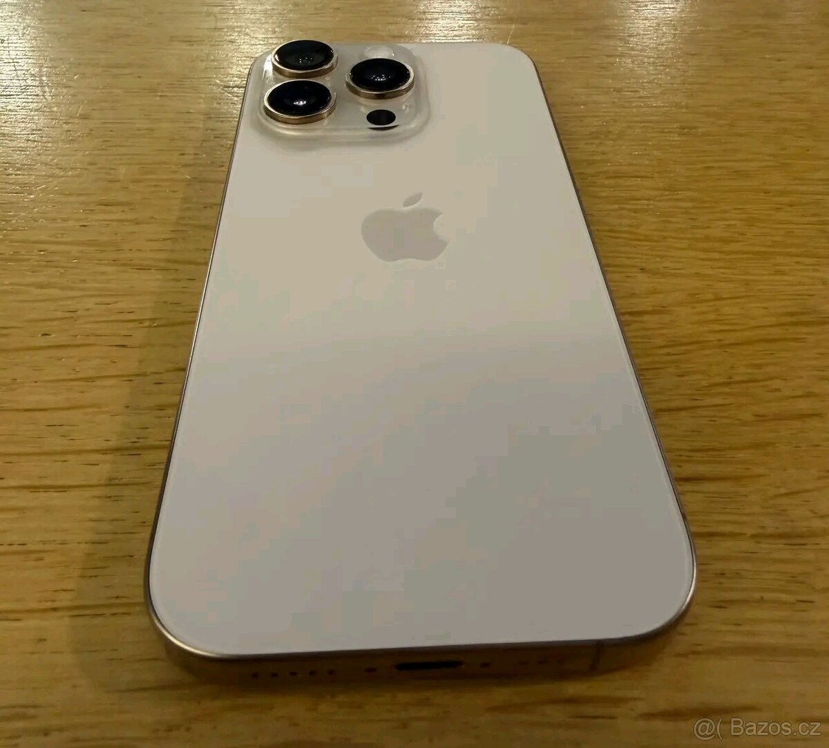 iPhone 16 Pro ve verzi 256 GB - 9