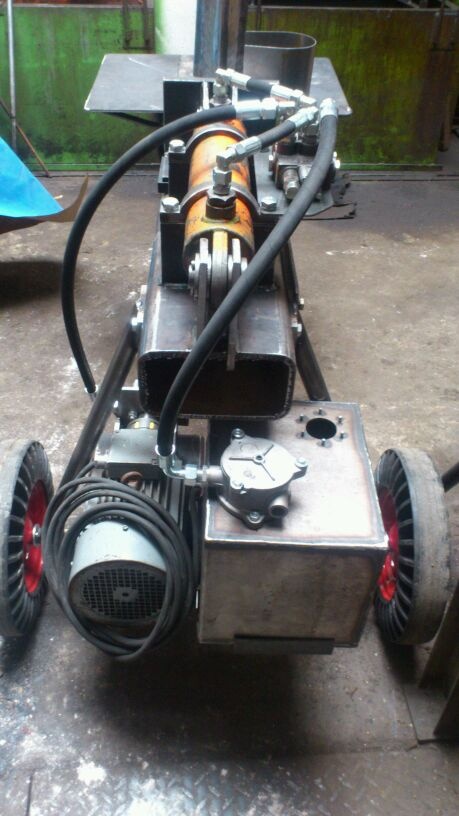 Štípačka domácí výroby - 9