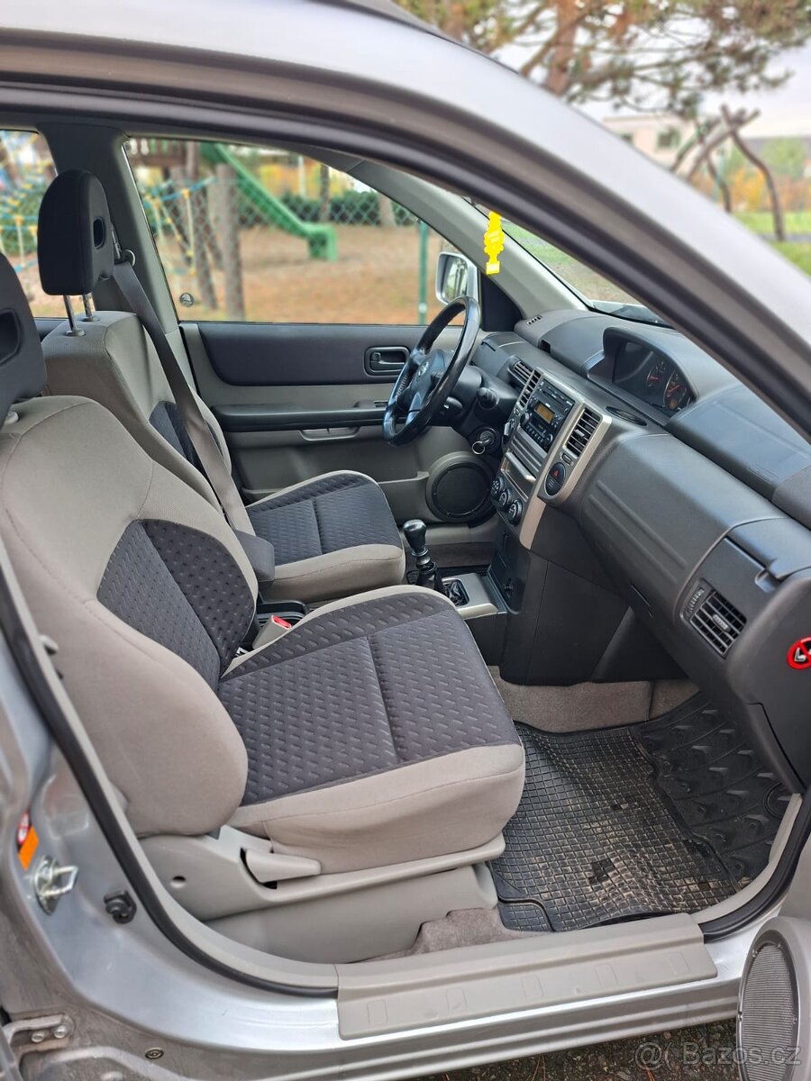 Nissan X-Trail 2.2 dci 4x4 - 9