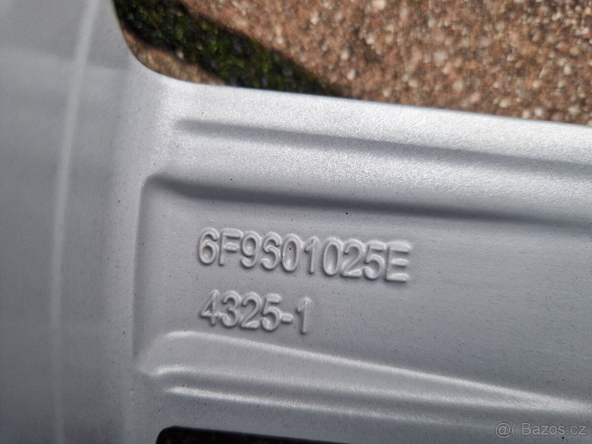 SEAT - SADA 4 ORIGINÁLNÍCH HLINÍKOVÝCH DISKŮ 6,5JX17H2 ET48 - 9