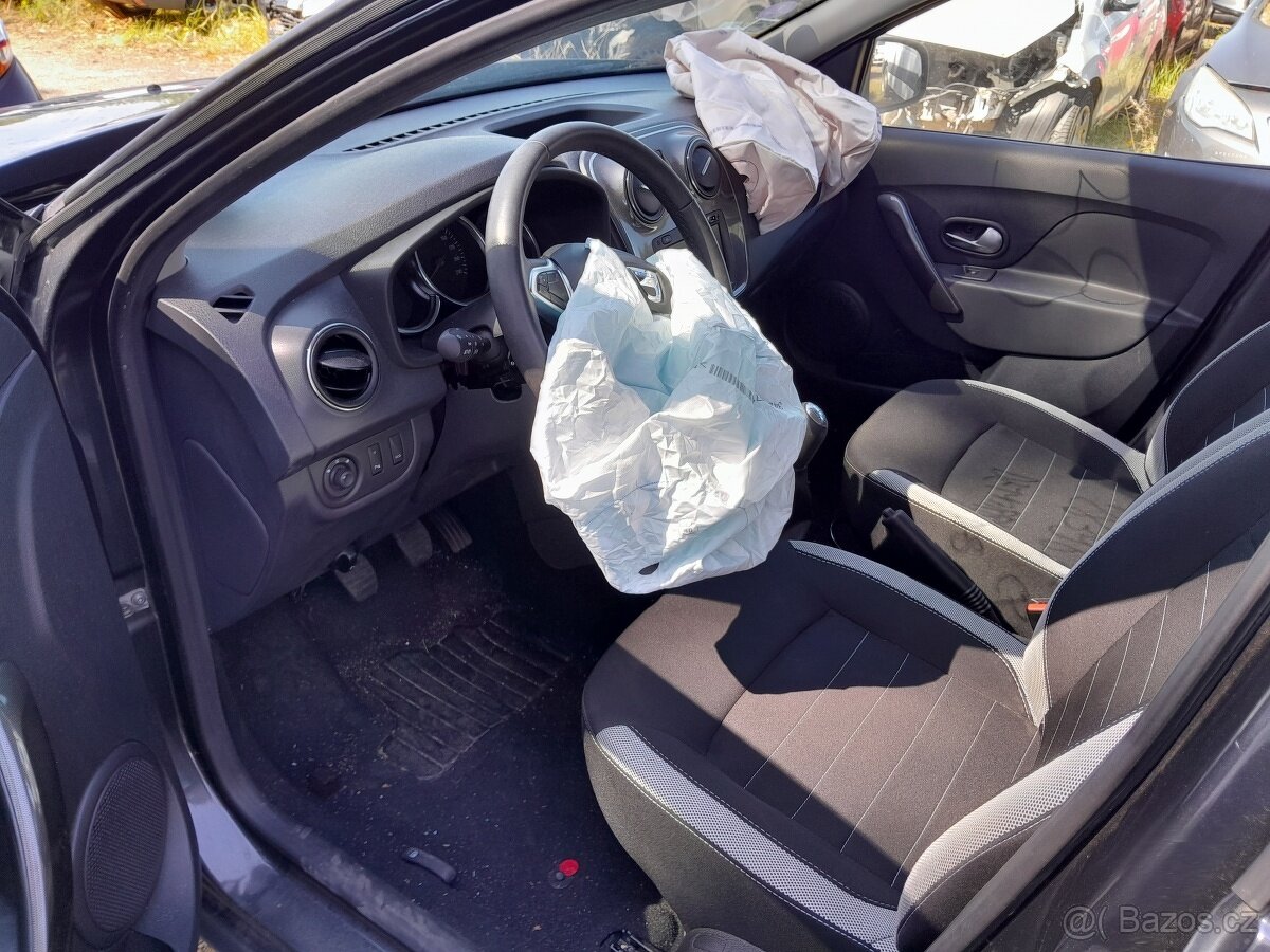 Dacia Sandero 0,9 TCe 90 Stepway - 9