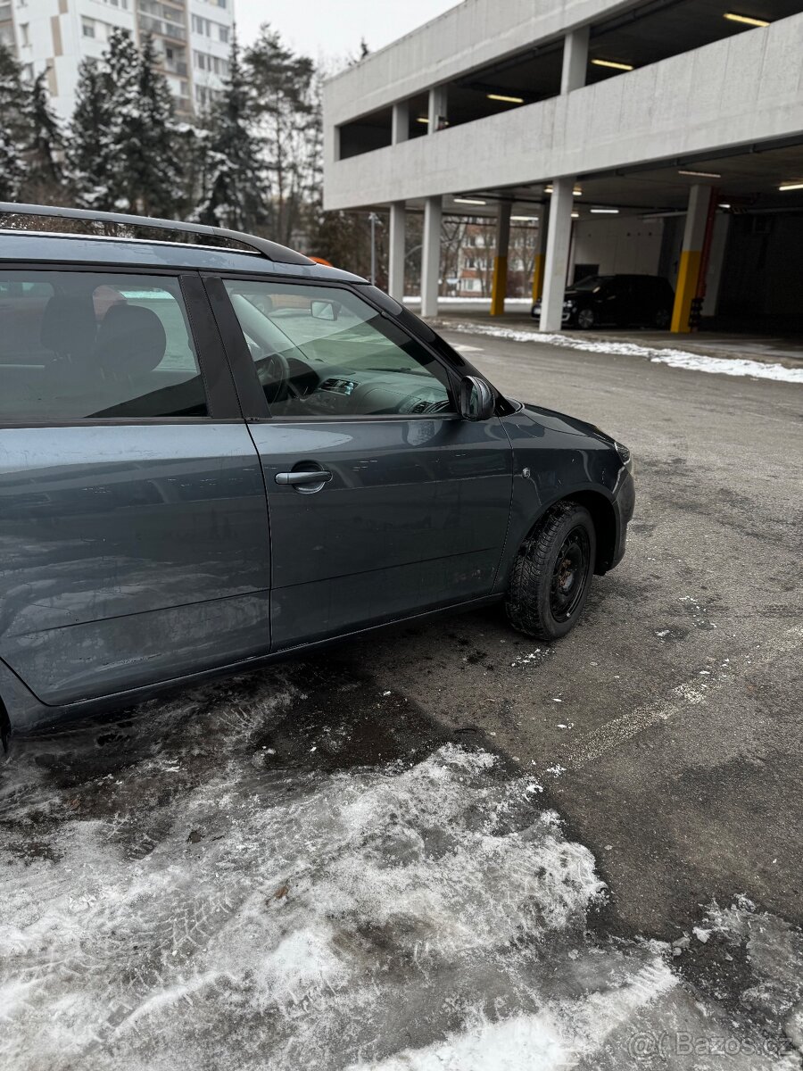 Škoda Fabia Combi 2015 - 9