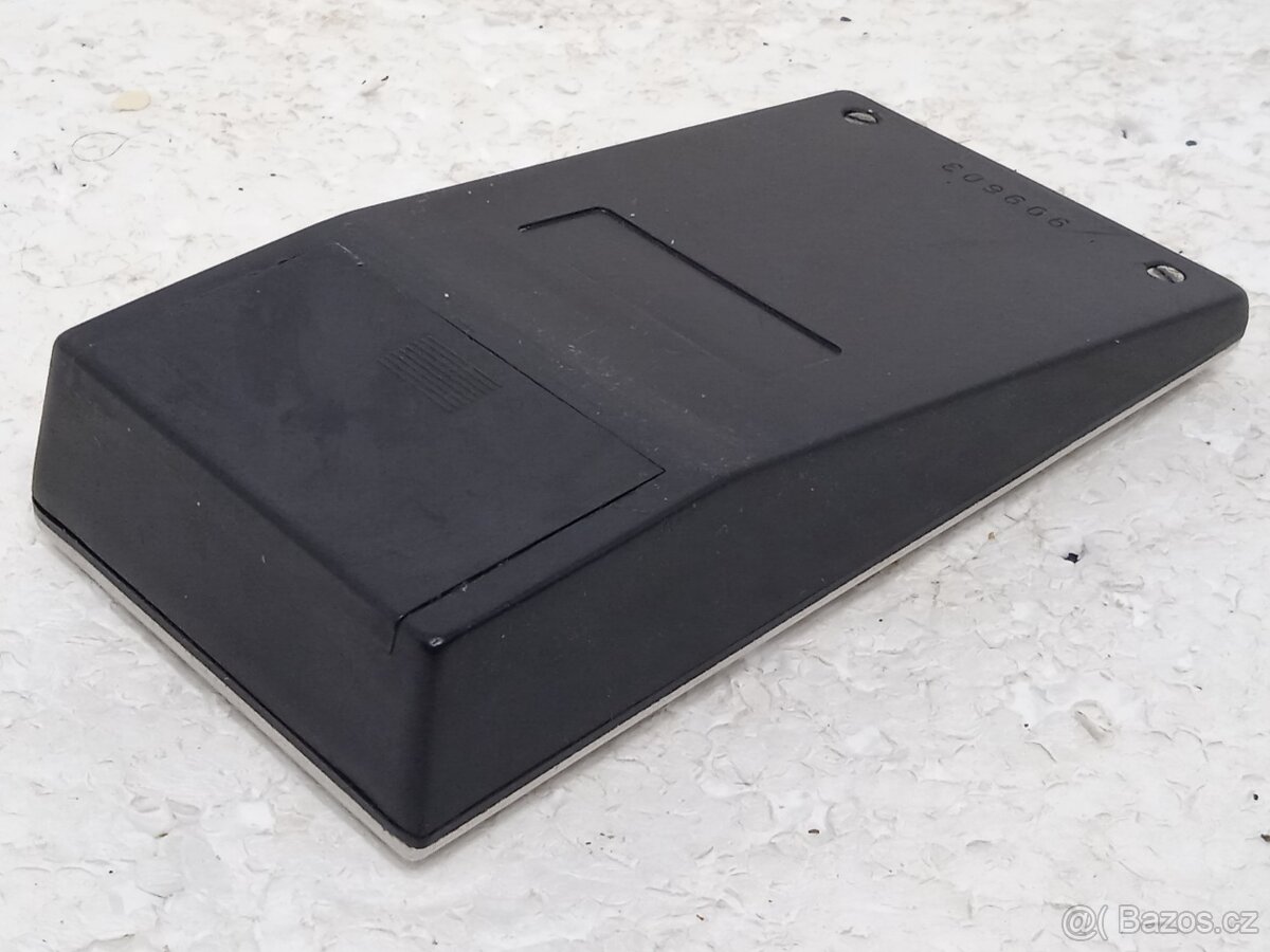 Tesla MR 413 - retro kalkulačka s budíkem stopkama datumem - 9