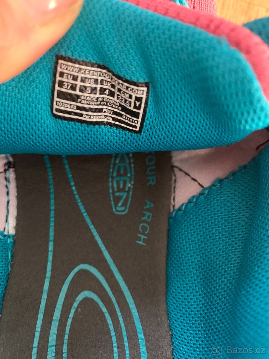 Dětská obuv KEEN CHANDLER CNX - NOVÉ vel. 37 - 9