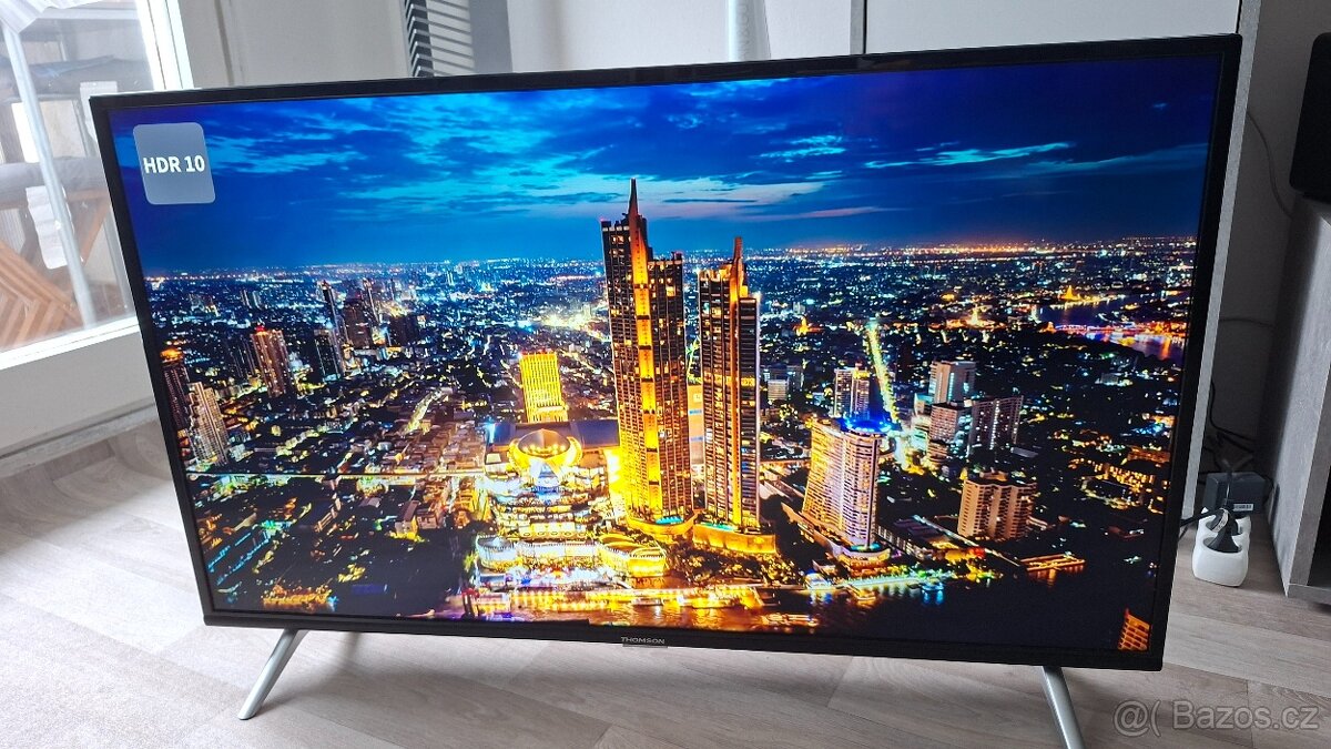 Smart Televize Thomson 102 cm - 9