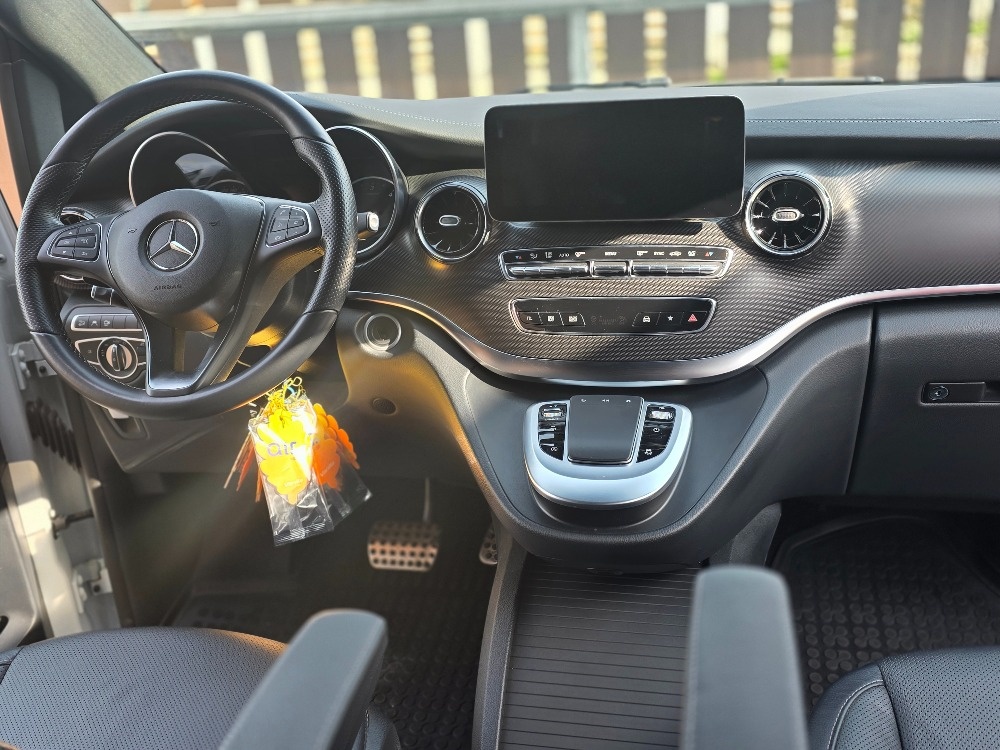 Mercedes-Benz V250 4matic - 9
