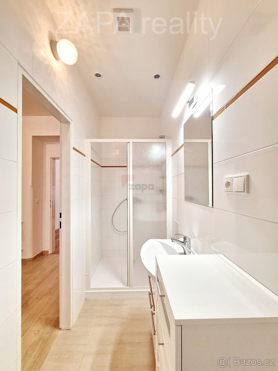 pronájem 2+1 72 m2 P5 Smíchov po kompl. rek. ul. Na Celné 2 - 9