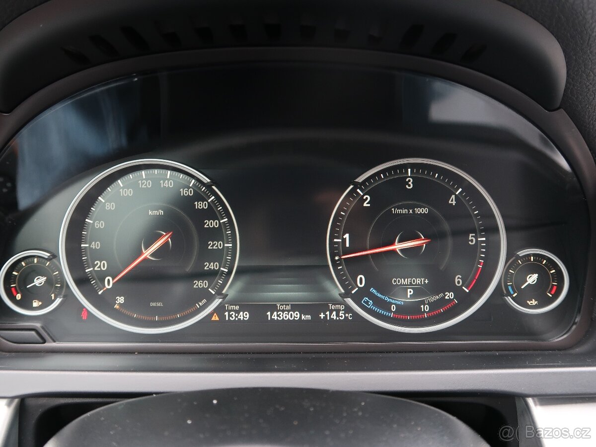 BMW 750d 750d,xDrive,280kW,1majČR,DPH - 9