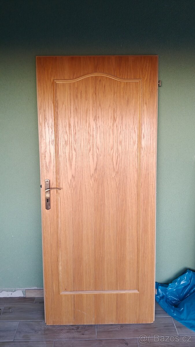 Hezké interiérové dveře s kováním - 9