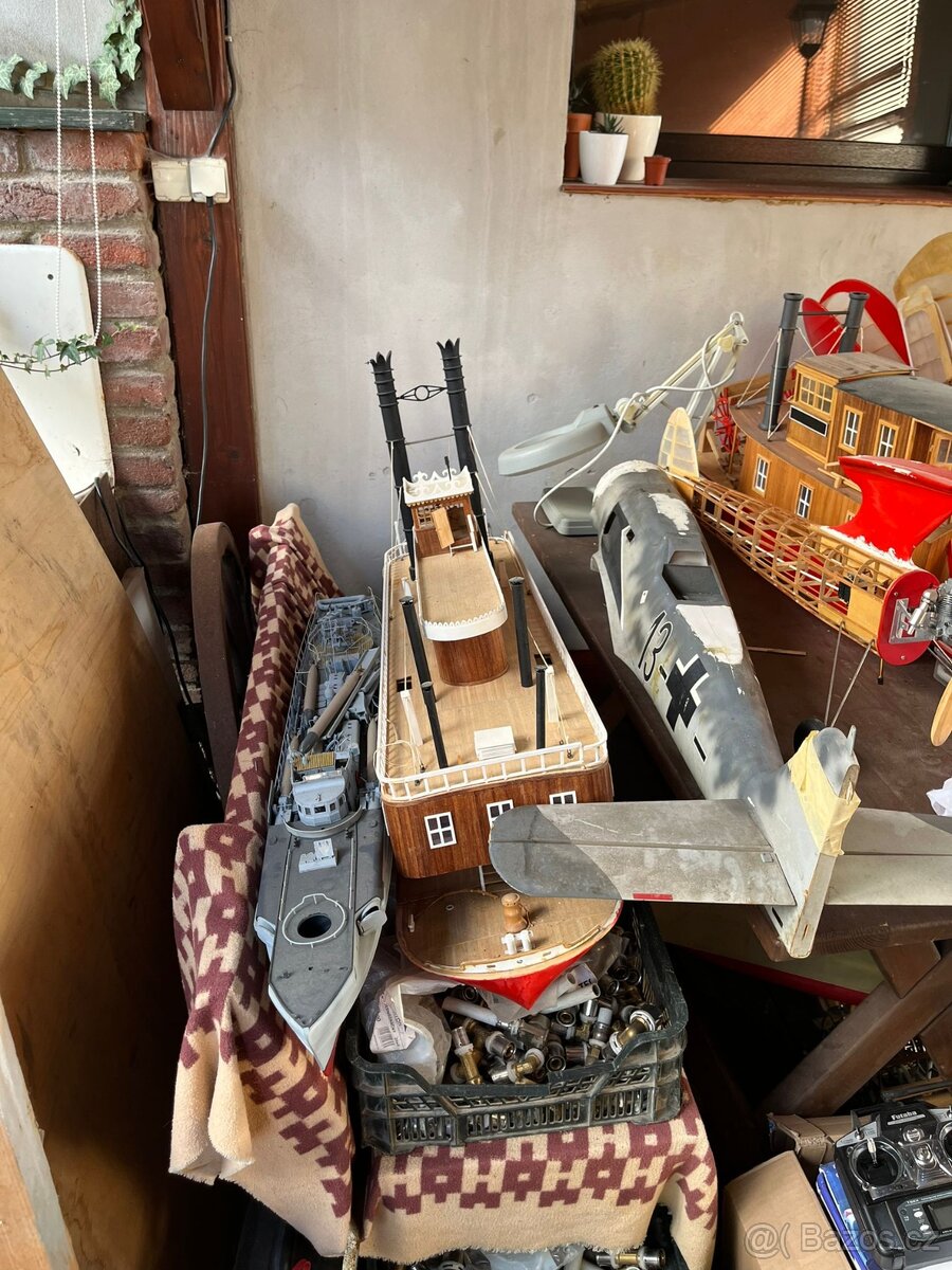 Modely letadel a lodí - 9