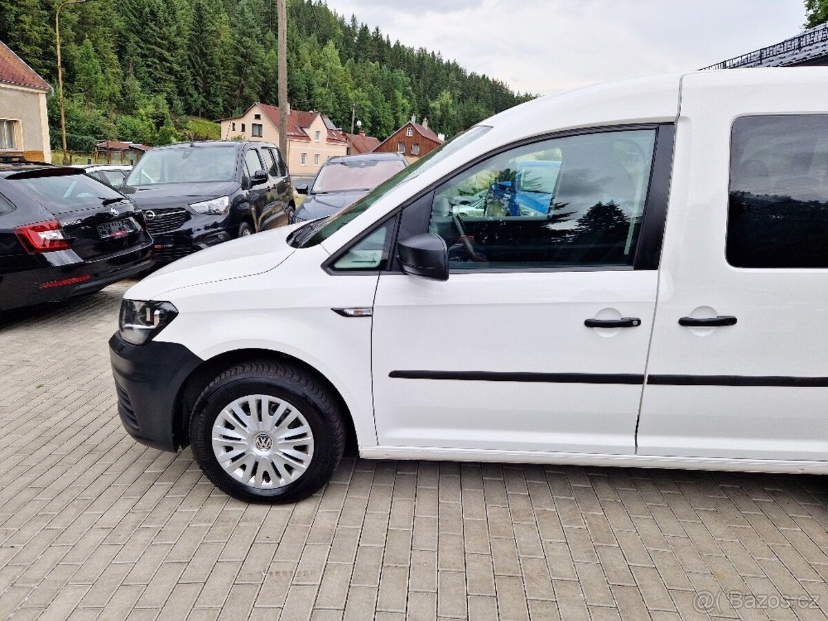 VW CADDY, 2.0 TDi, plný servis, 5 míst, NAVI - 9