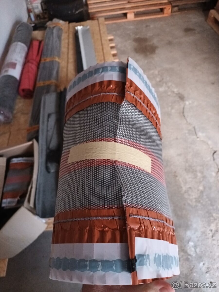 Prodám střešní doplňky z nerealizované garáže. - 9