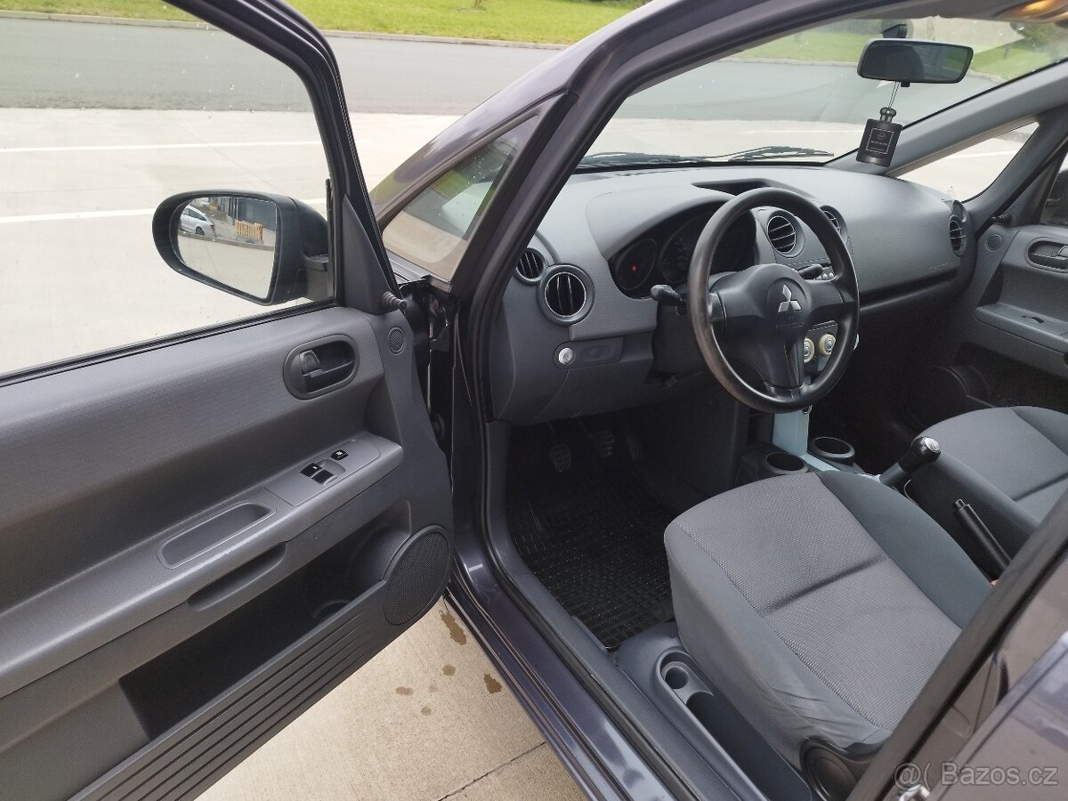 MITSUBISHI COLT 1.1i, 55KW, 2005,KLIMA - 9