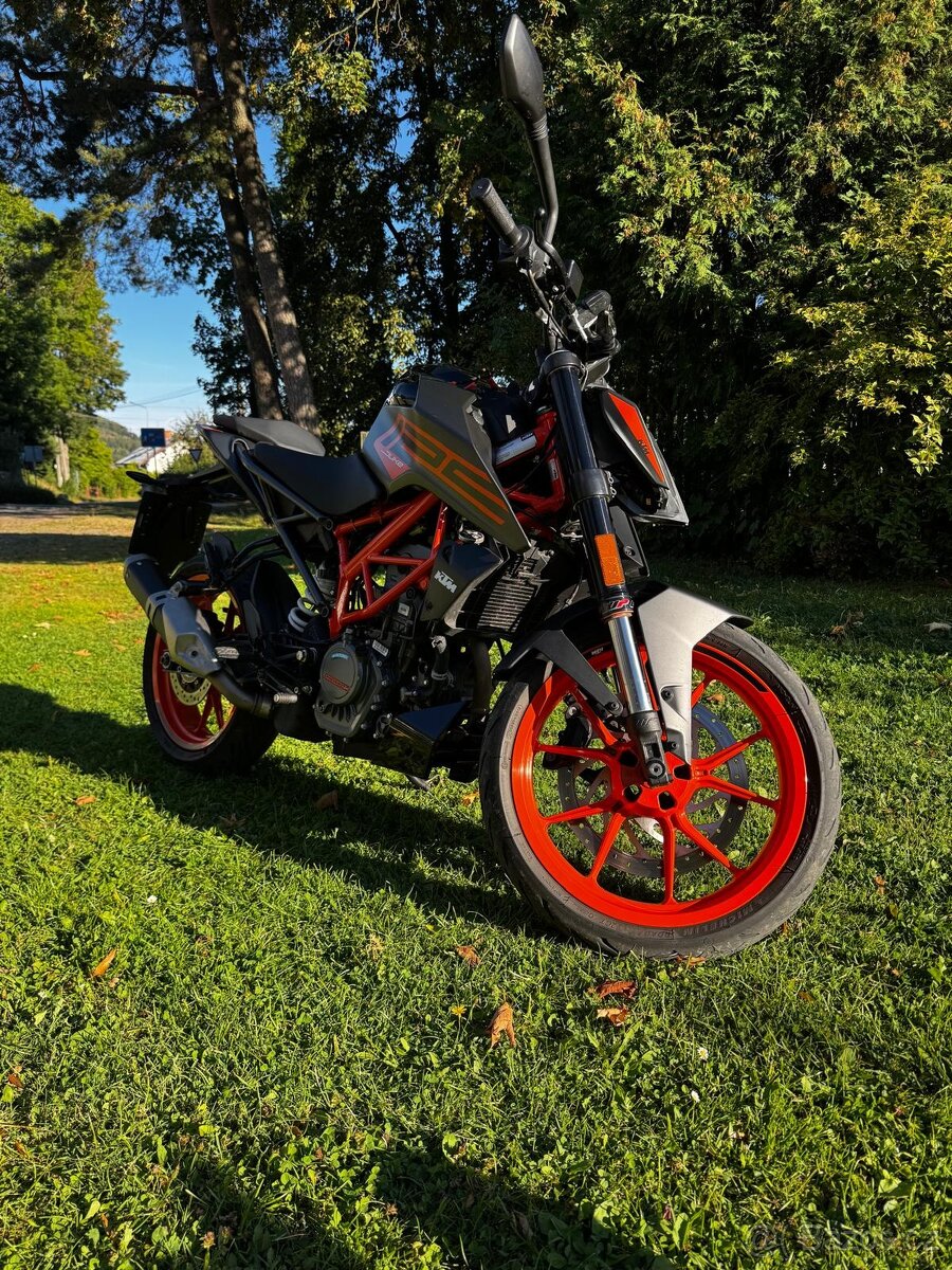 Prodám KTM Duke 125 - 9