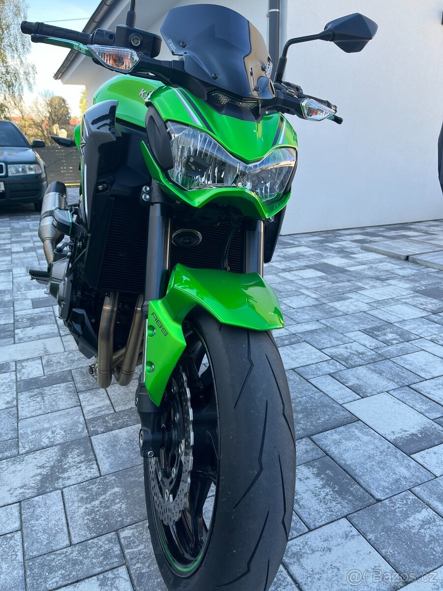 Kawasaki Z900 - 9