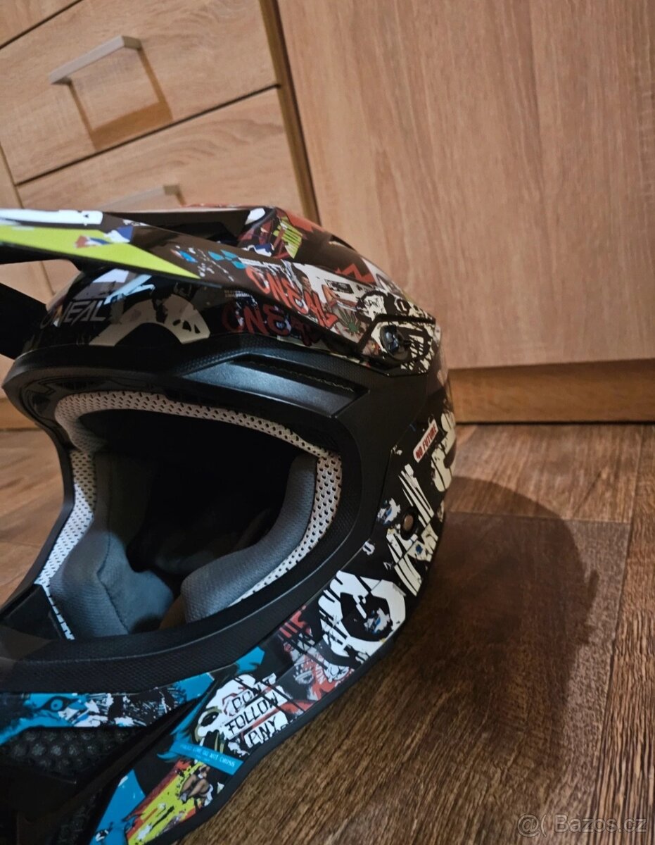 Helma na moto - 9