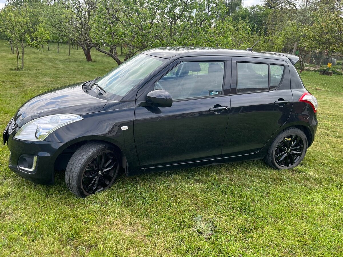 Suzuki Swift Black Edition - 9