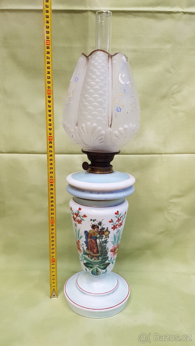 Krásná, velká starožitná petrolejová lampa - 9