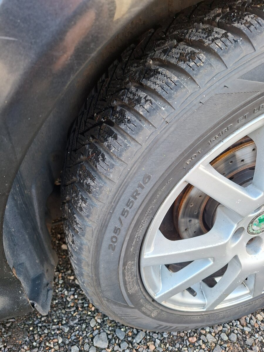 Octavia RS 1.8t/20v 132kw - 9