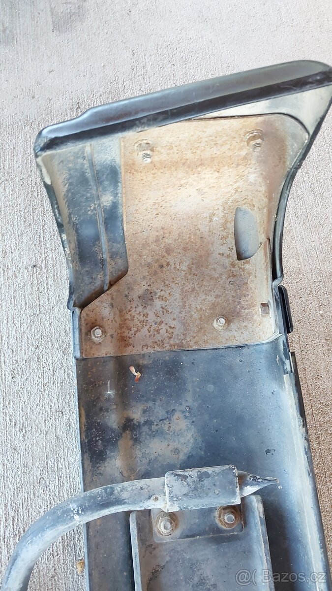 Nissan Patrol K160 : Nárazníky , Rám - 9