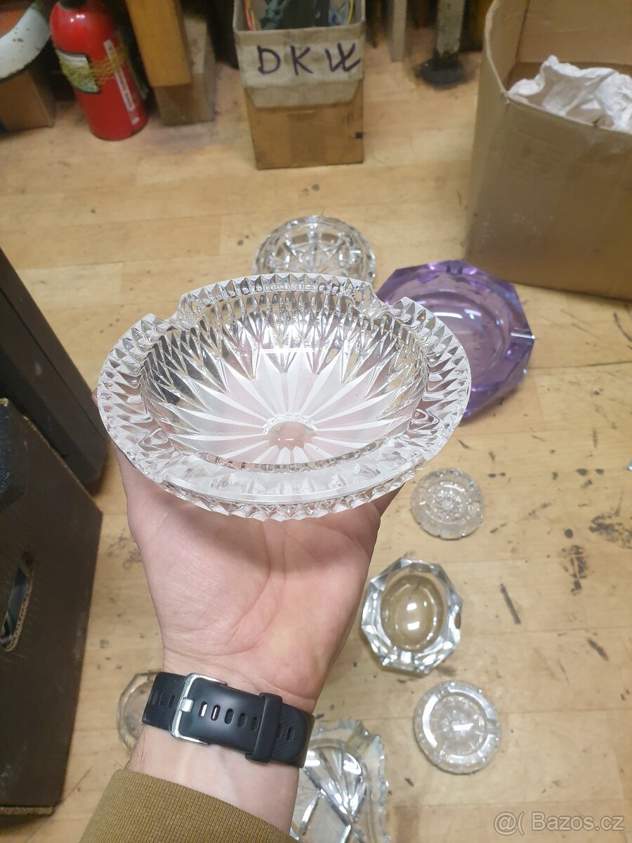 Sbírka Popelník broušený - 9