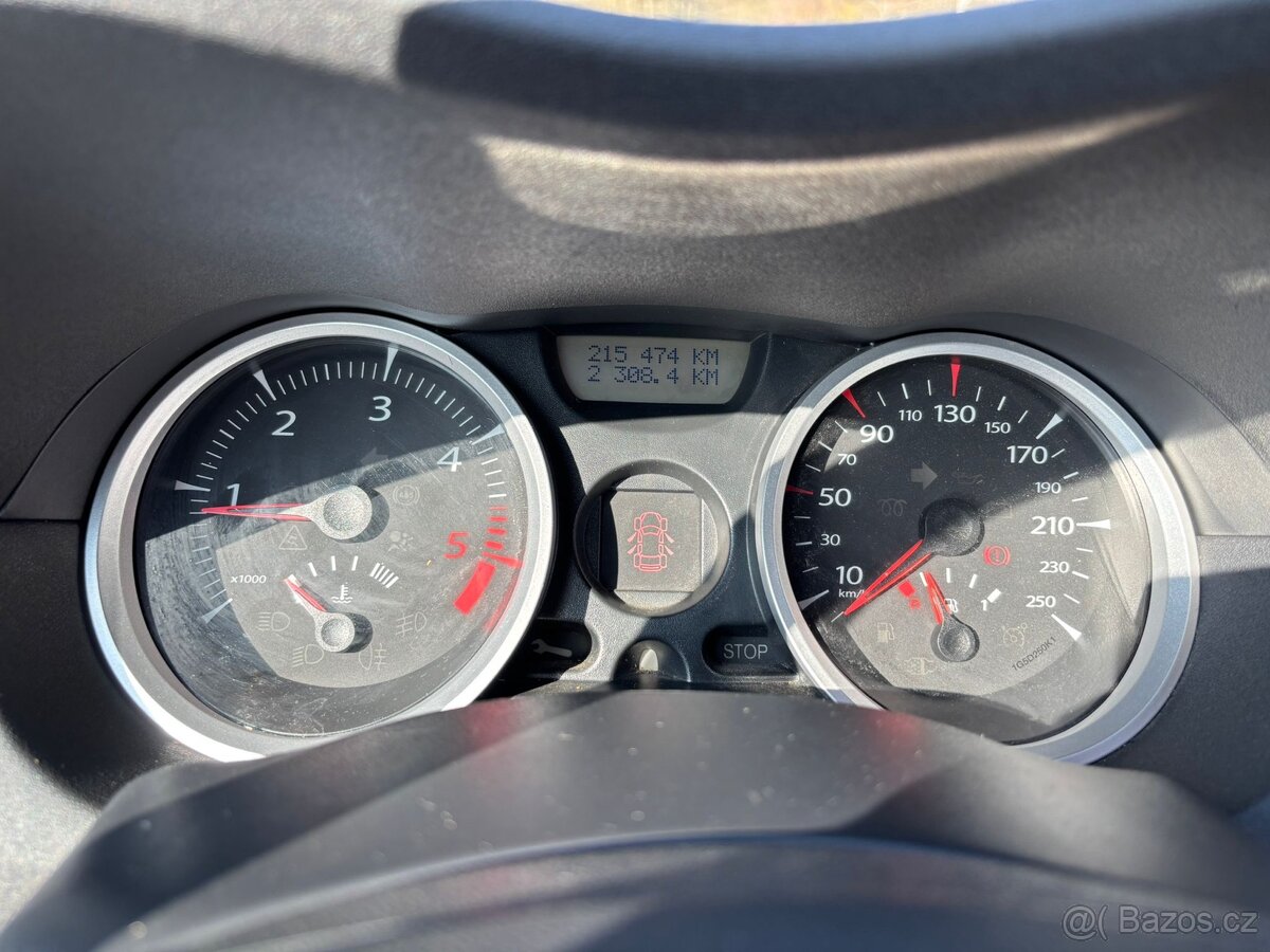 Renault Megane - 9