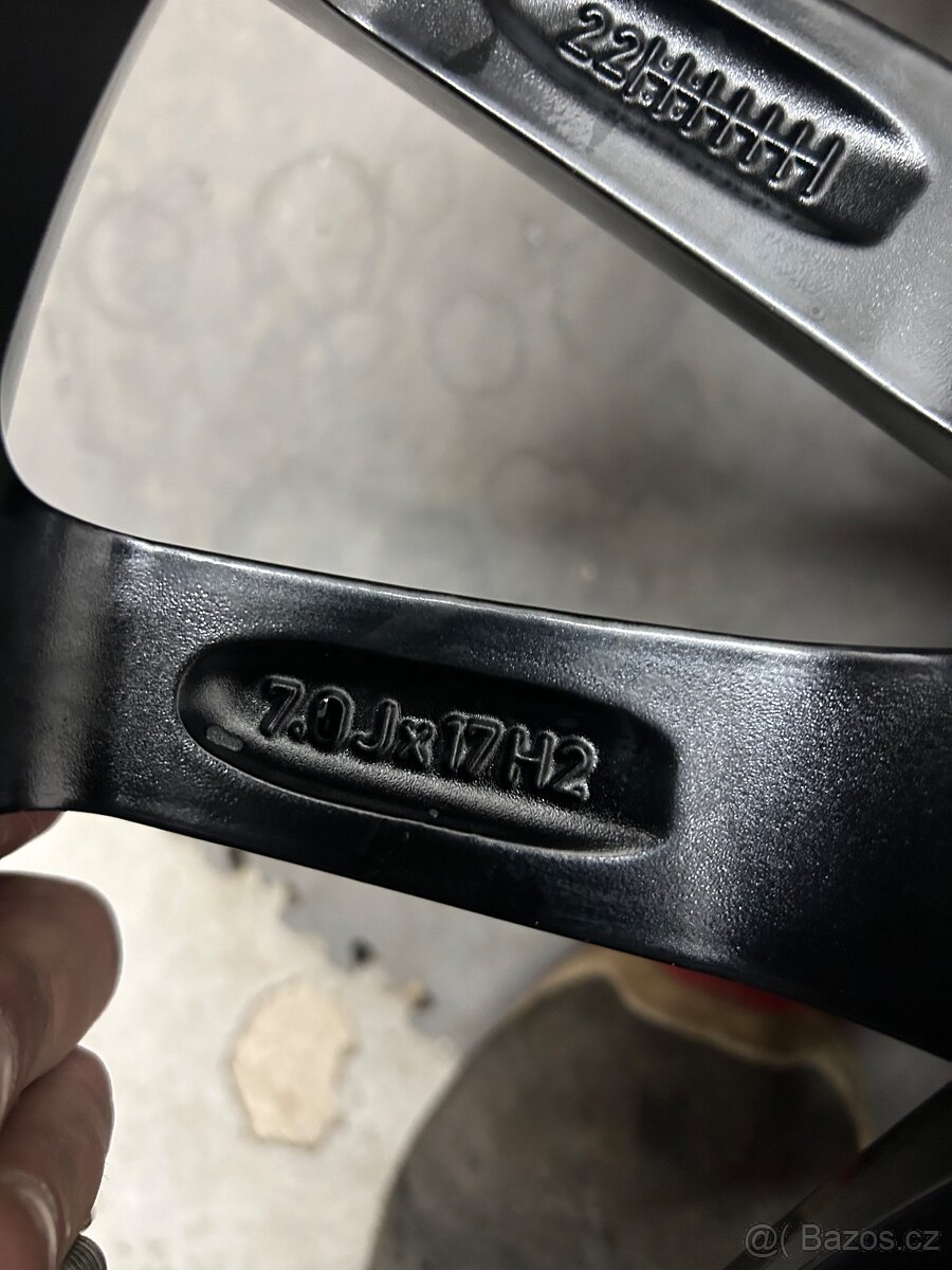 Prodám sadu alu r17 5x114,3 CMS - 9