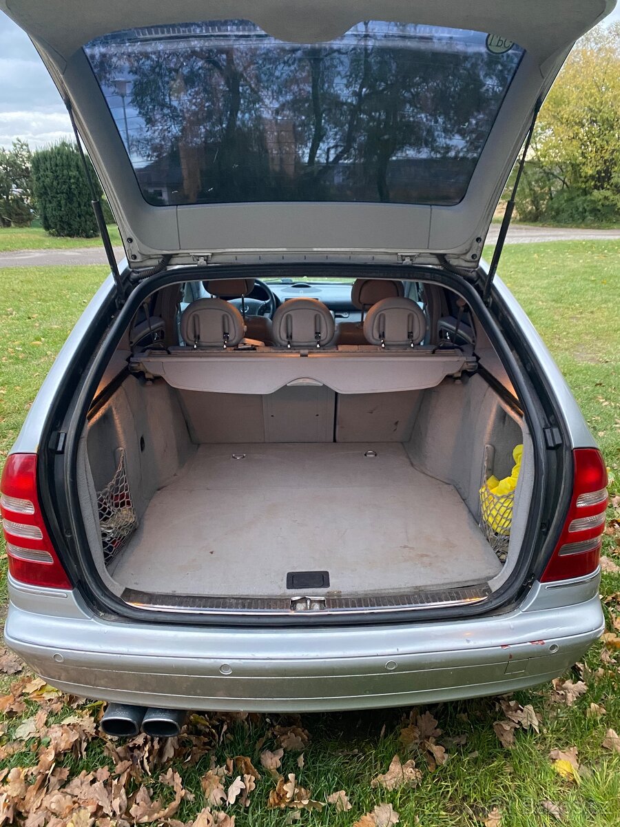 Prodám Mercedes-Benz C 320 4MATIC (W203), LPG - 9