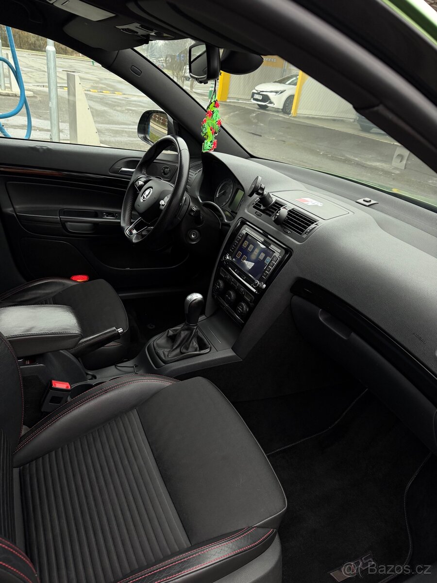 Škoda Octavia 2RS - 9