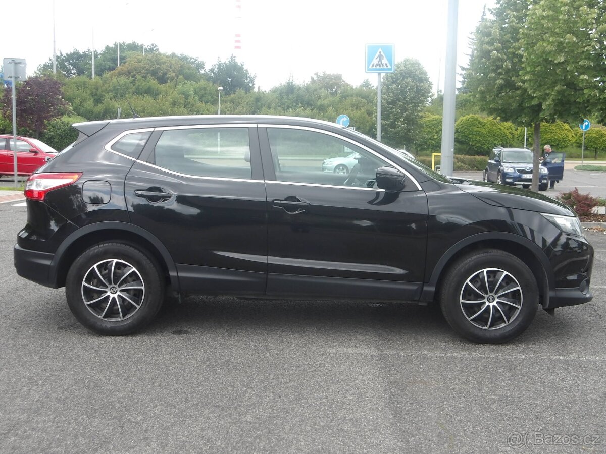 Nissan Qashqai, STK 11/2027,1.maj, koup.v ČR, nekuřák - 9