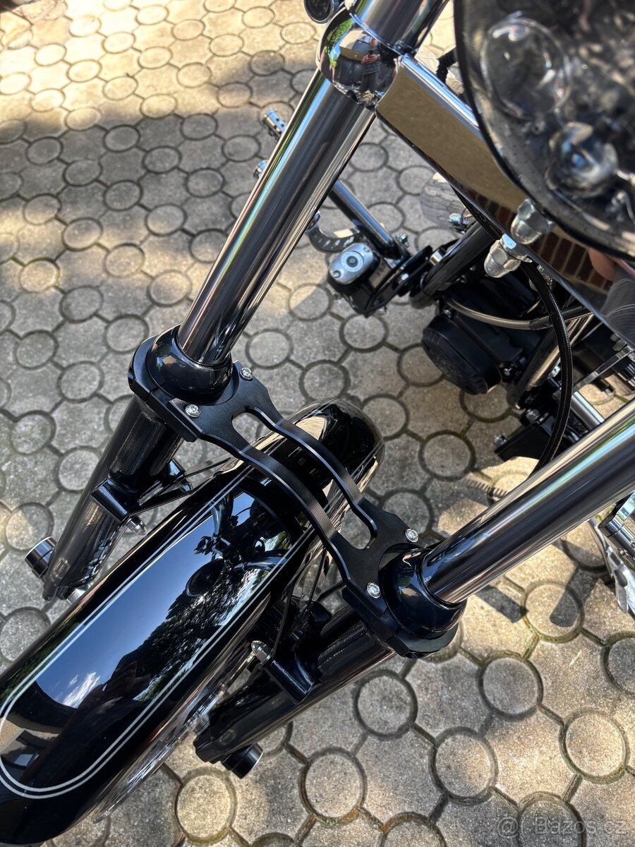 Prodám Harley Davidson fxstc 2008 - 9