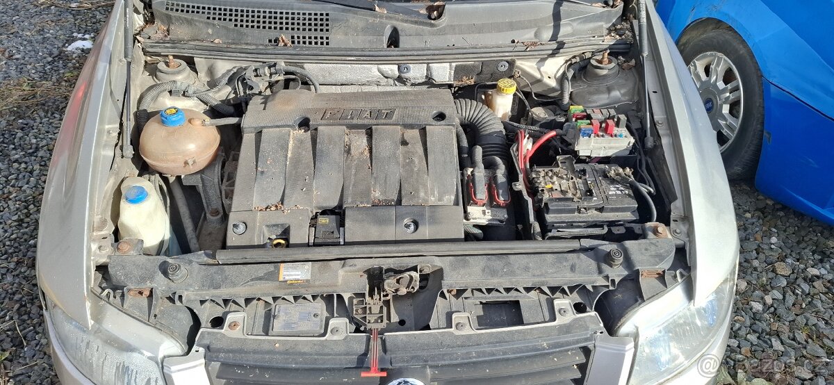 Fiat Stilo 1.6 16v - 9