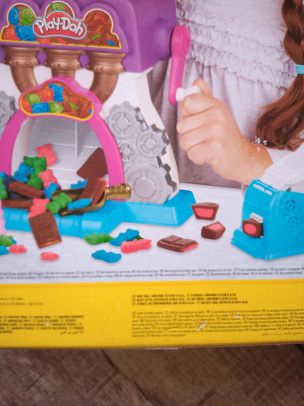 Play Doh Kitchen Tovarna na cokoladu - 9