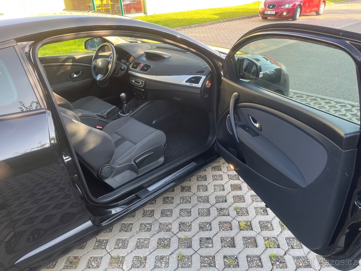 Renault megane coupé - 9