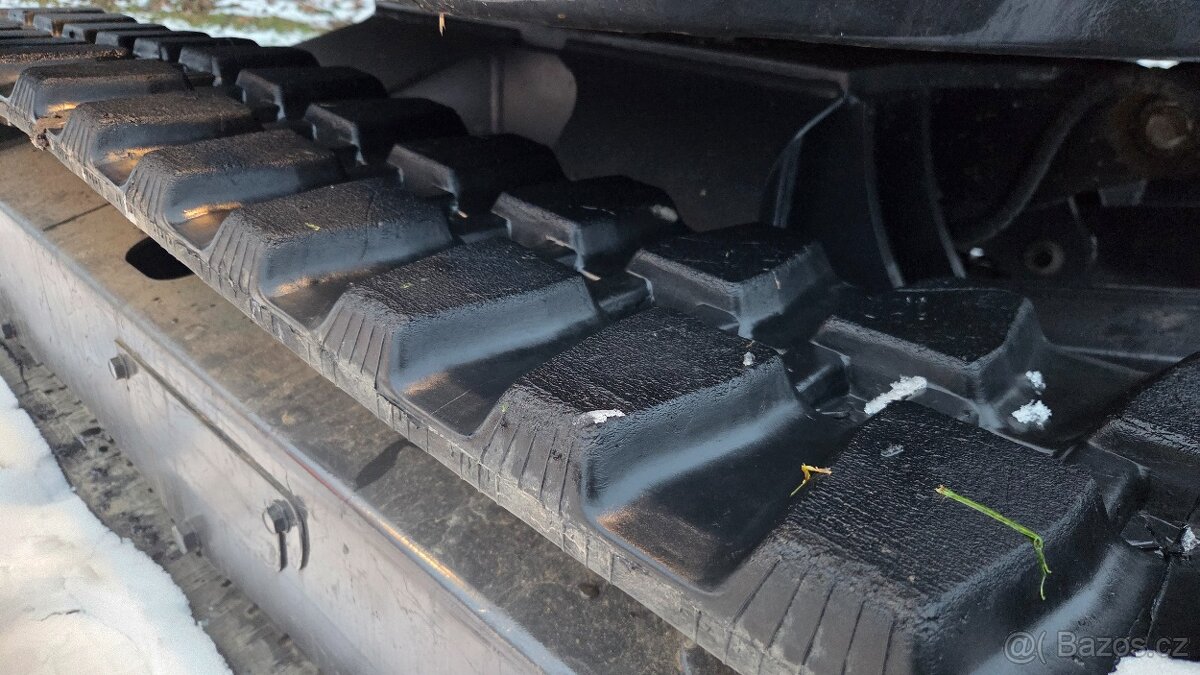 Bobcat e26, 2022, 890mth - 9