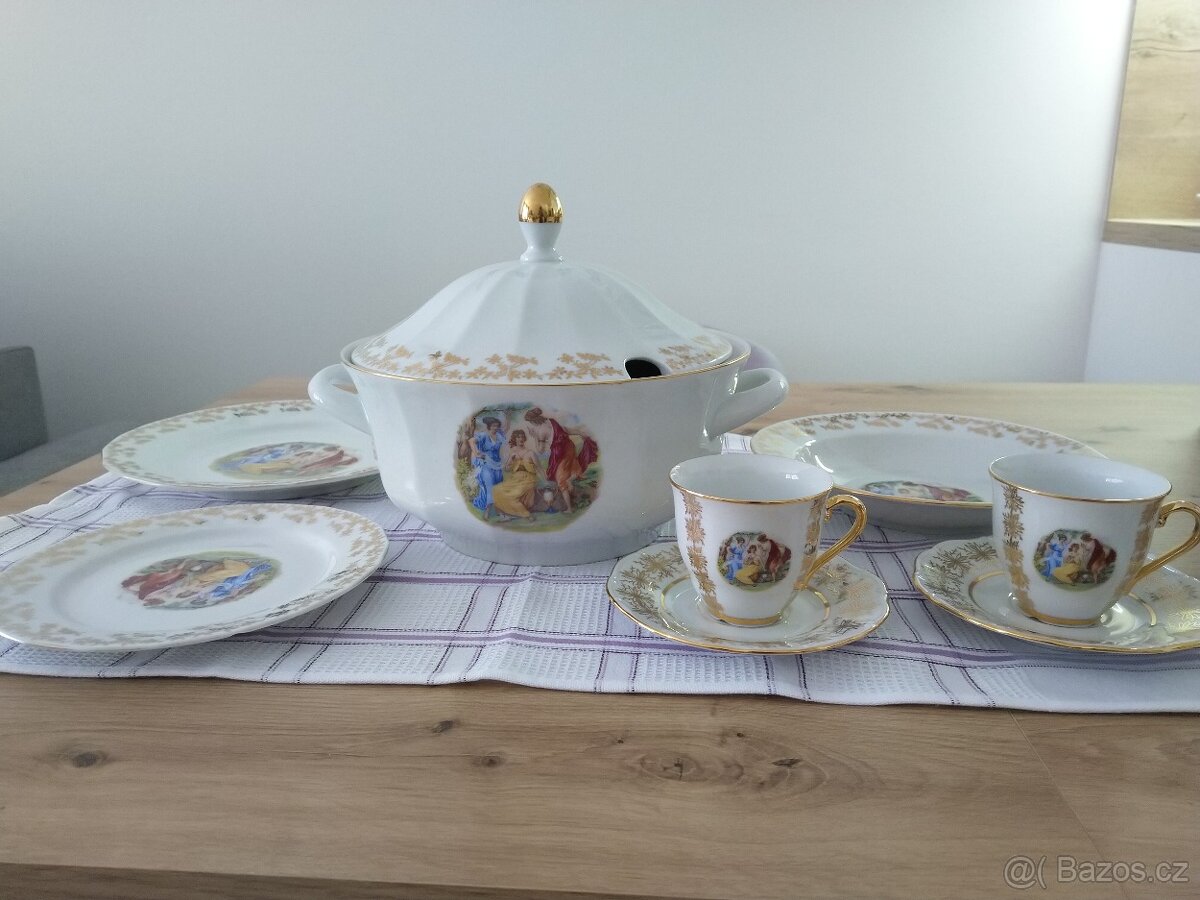 lampa,vysavač Hoover, povlečení2+2, lucerna,kávovar - 9