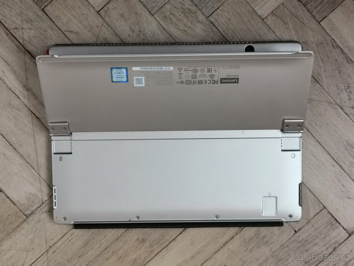 Lenovo MIIX 720-12IKB 2v1 i7/1TB SSD - na opravu/na díly - 9