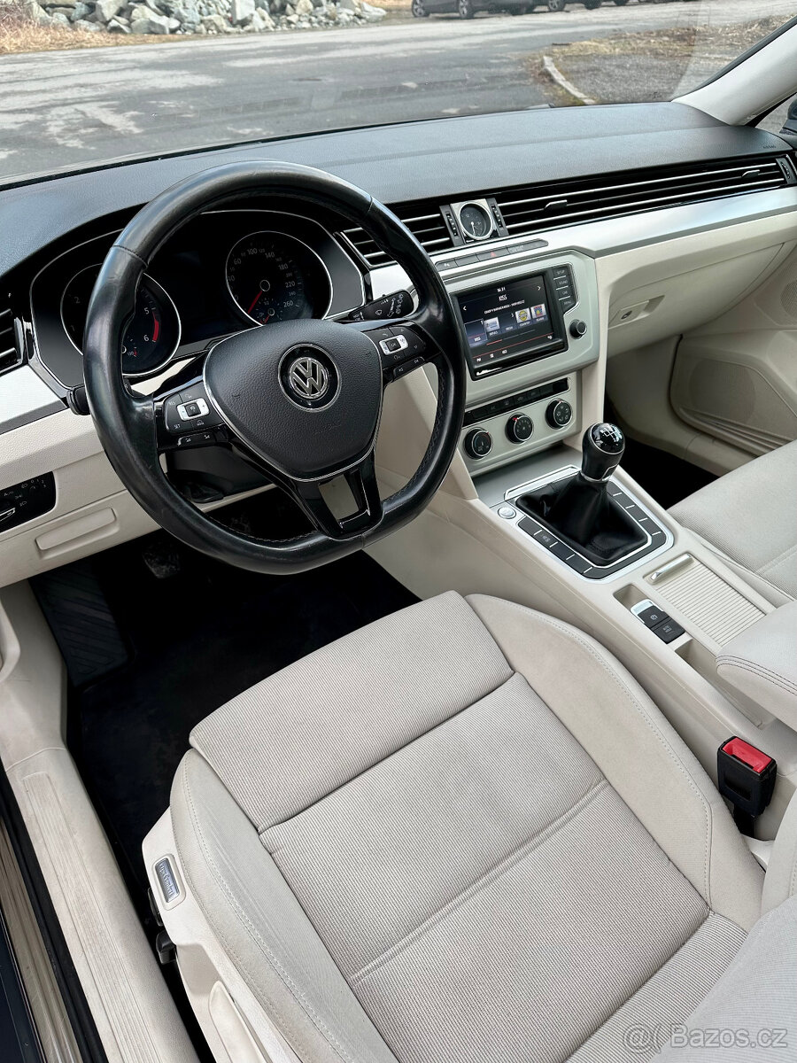 Volkswagen Passat B8 1,6 TDI - 9