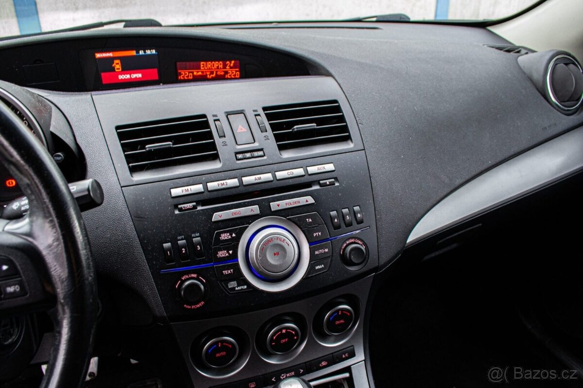 Mazda 3 Hatchback 2.0 110kW - 9