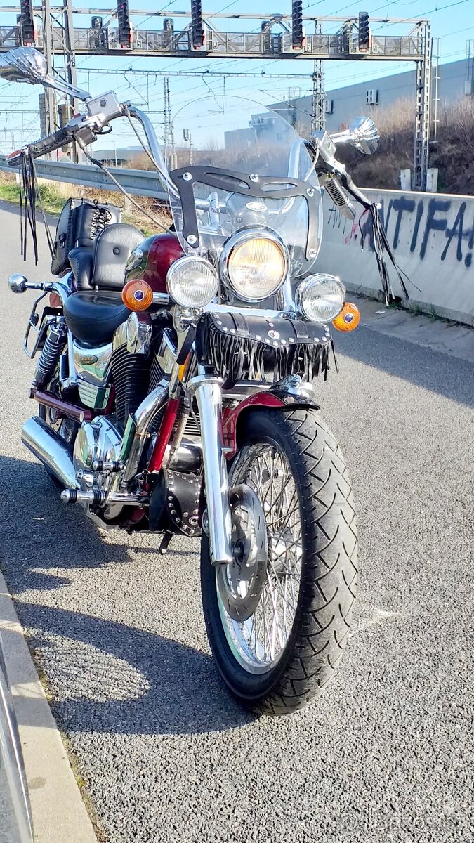 Suzuki Intruder VS 1400 - 9