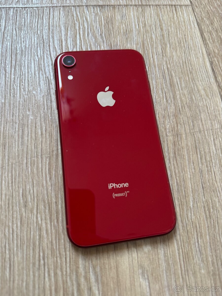 Apple iPhone Xr 64GB Červený - 9
